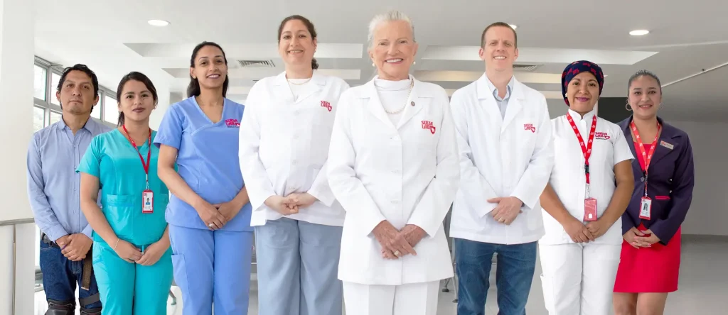 Un equipo altamente calificado comprometido con tu bienestar en Suiza Lab 1024x444 1